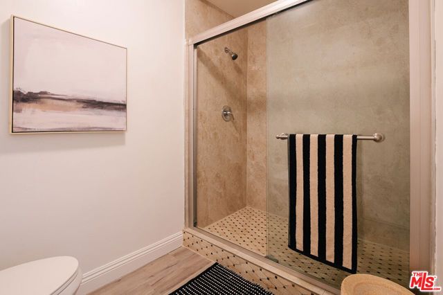 466 Wren Drive, Los Angeles, CA 90065