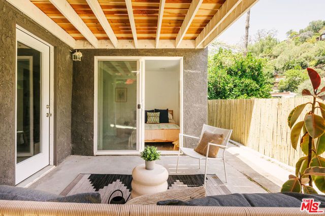 466 Wren Drive, Los Angeles, CA 90065