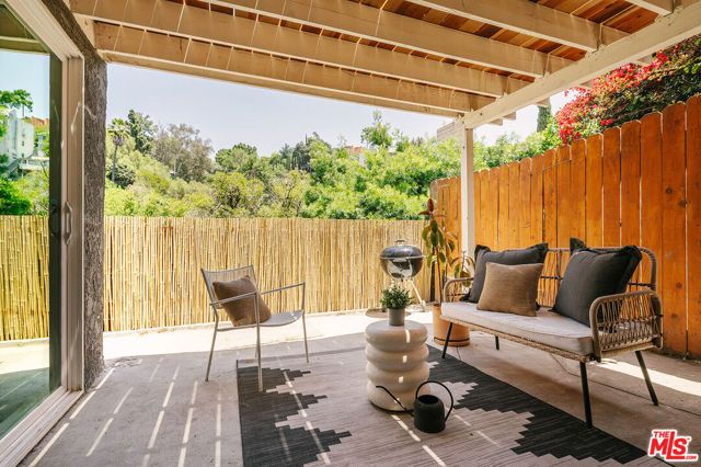 466 Wren Drive, Los Angeles, CA 90065