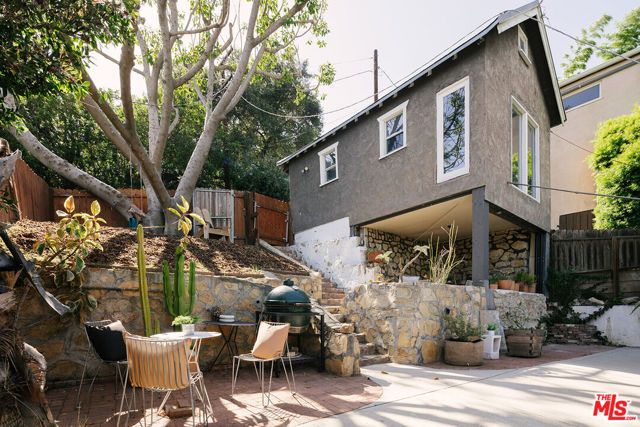 466 Wren Drive, Los Angeles, CA 90065