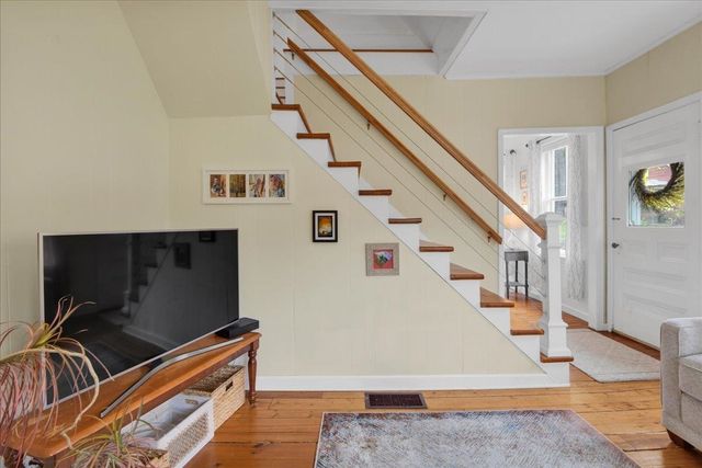 521 N Main Street, Bethel, VT 05032