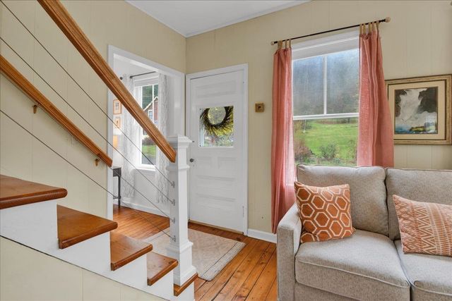 521 N Main Street, Bethel, VT 05032