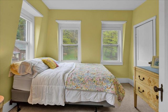 521 N Main Street, Bethel, VT 05032