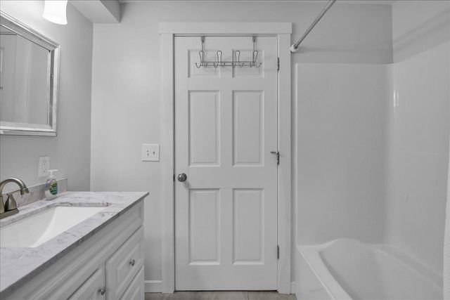 521 N Main Street, Bethel, VT 05032