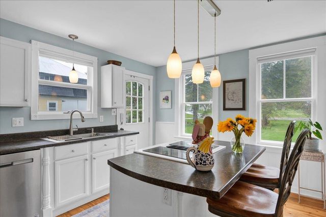 521 N Main Street, Bethel, VT 05032