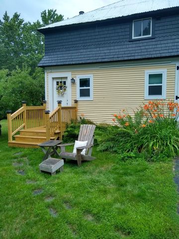 521 N Main Street, Bethel, VT 05032