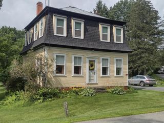 521 N Main Street, Bethel, VT 05032