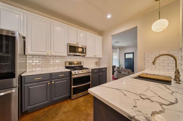 4113 Camacho ST, Austin, TX 78723