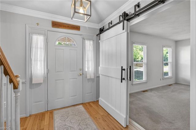 689 Churchill DR, Virginia Beach, VA 23464
