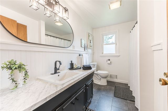 110 Echo Hill Drive, Irondequoit, NY 14609