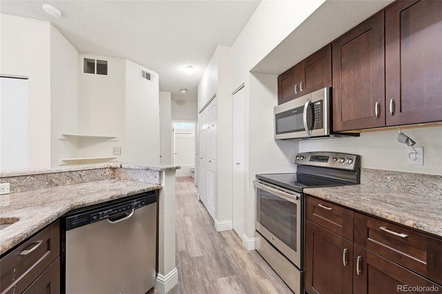 6001 S Yosemite Street E101, Greenwood Village, CO 80111