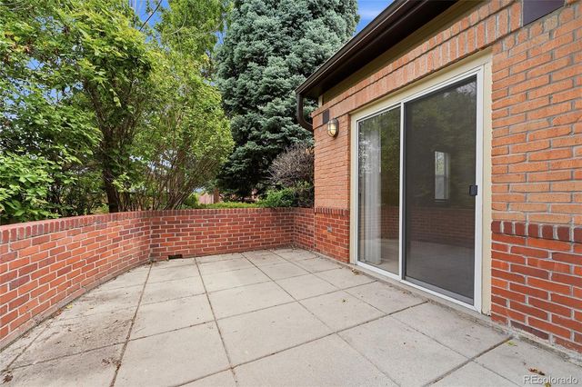 6001 S Yosemite Street E101, Greenwood Village, CO 80111