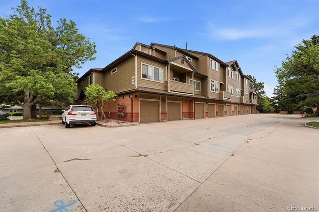 6001 S Yosemite Street E101, Greenwood Village, CO 80111