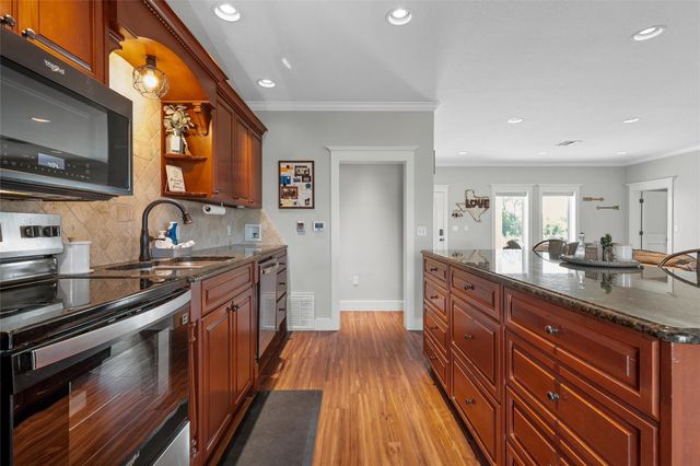 511 State Hwy 7, Kosse, TX 76653