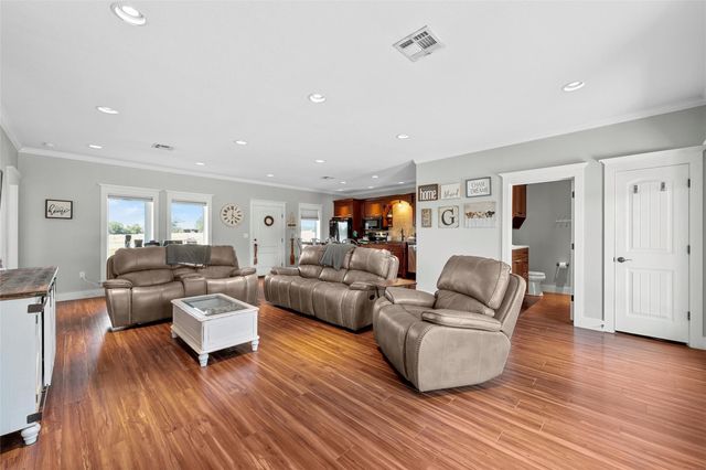 511 State Hwy 7, Kosse, TX 76653