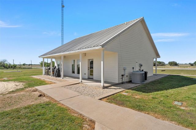 511 State Hwy 7, Kosse, TX 76653