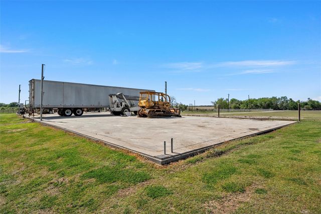 511 State Hwy 7, Kosse, TX 76653