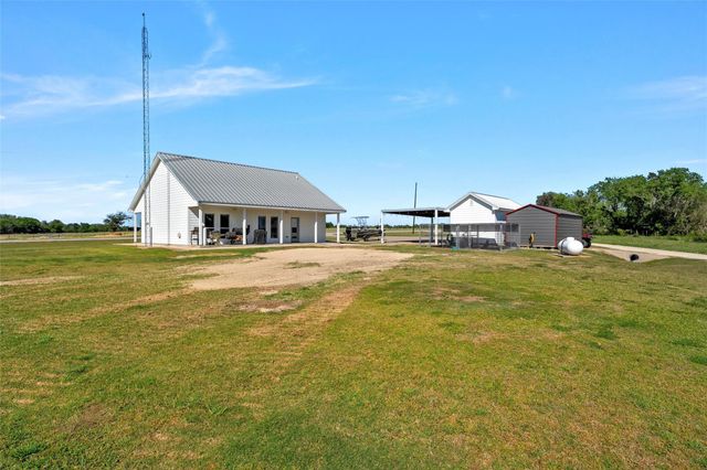 511 State Hwy 7, Kosse, TX 76653