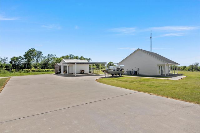 511 State Hwy 7, Kosse, TX 76653