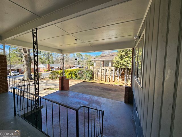 2654 Plantation Drive, East Point, GA 30344