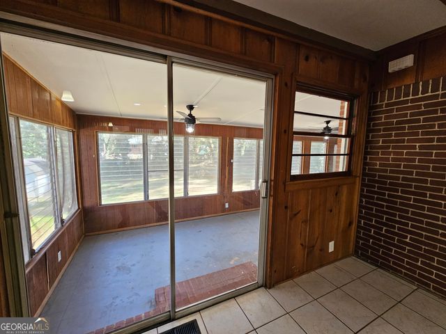 2654 Plantation Drive, East Point, GA 30344