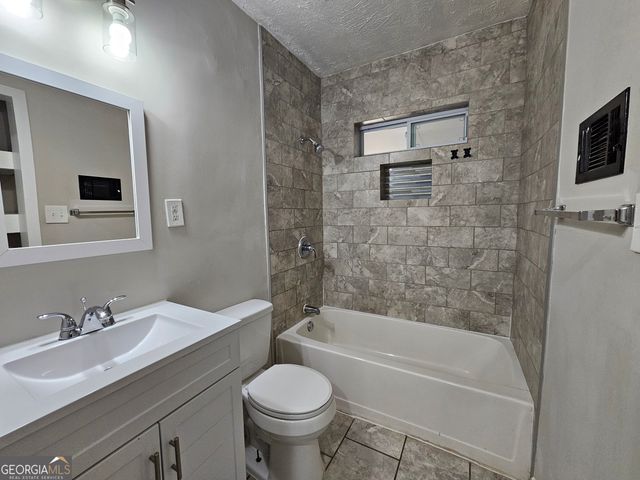 2654 Plantation Drive, East Point, GA 30344