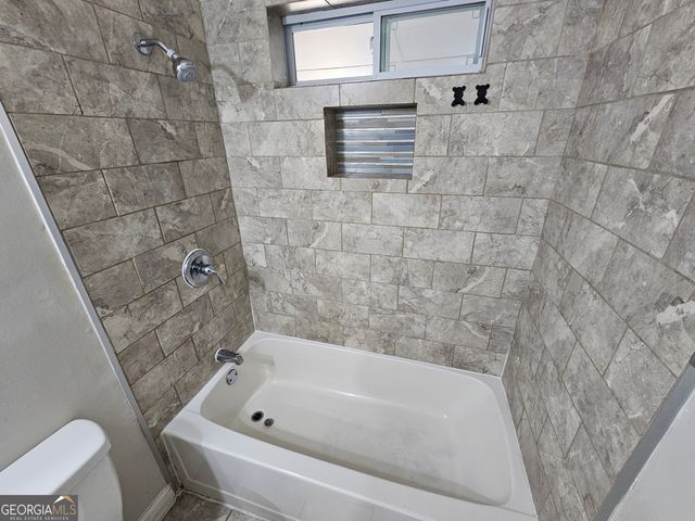 2654 Plantation Drive, East Point, GA 30344