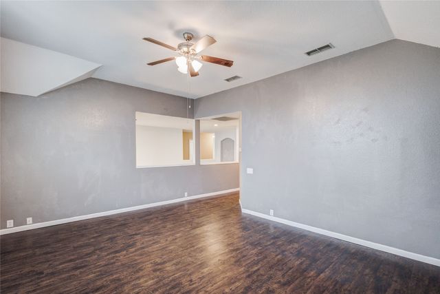 1036 Cottonbelt Drive, Saginaw, TX 76131