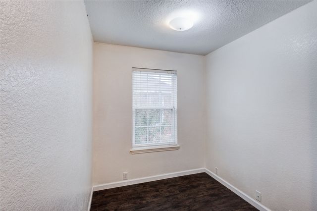 1036 Cottonbelt Drive, Saginaw, TX 76131