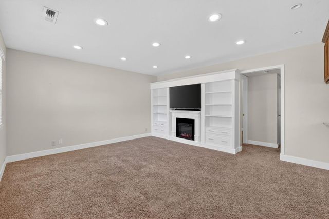 6801 Anchor Cir, Fair Oaks, CA 95628
