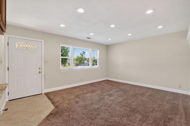 6801 Anchor Cir, Fair Oaks, CA 95628