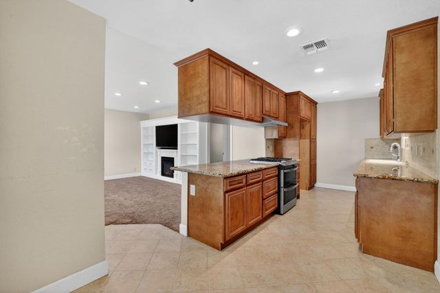 6801 Anchor Cir, Fair Oaks, CA 95628