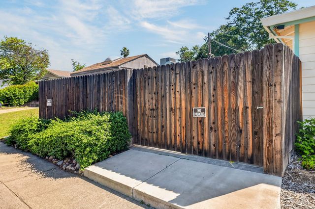 6801 Anchor Cir, Fair Oaks, CA 95628