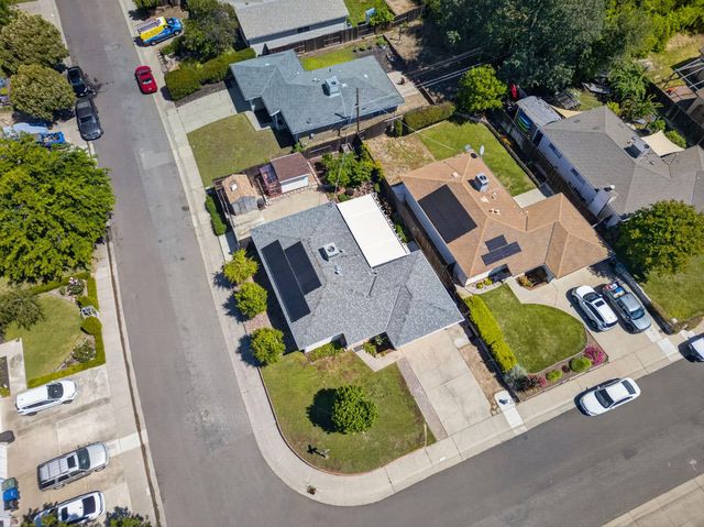 6801 Anchor Cir, Fair Oaks, CA 95628