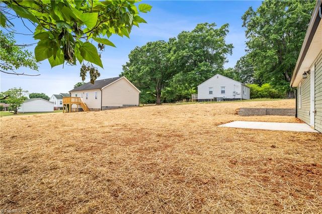 1318 Delaware Avenue, Eden, NC 27288