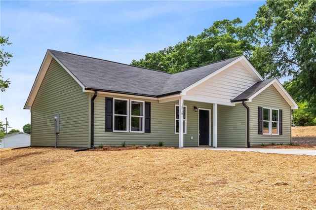 1318 Delaware Avenue, Eden, NC 27288