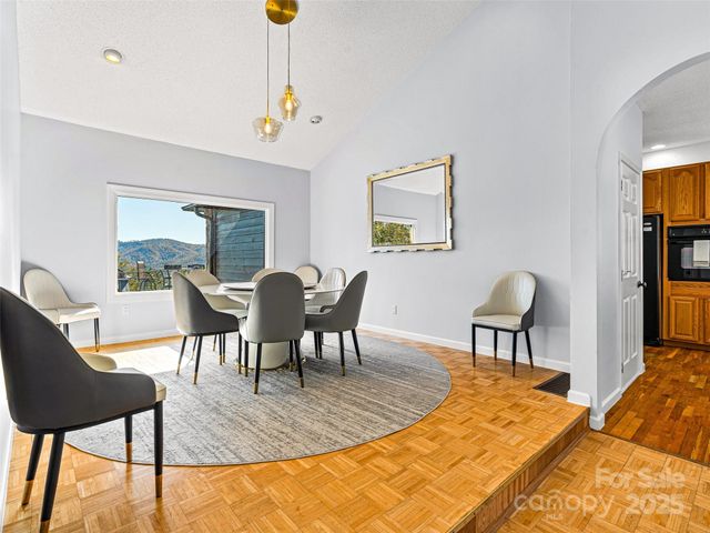 21 Flicker Trail, Weaverville, NC 28787