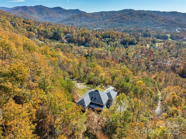 21 Flicker Trail, Weaverville, NC 28787