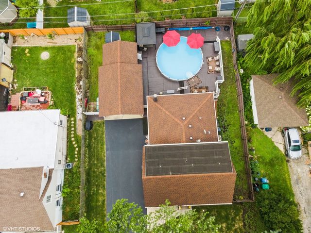 8132 Oak Park Avenue, Burbank, IL 60459