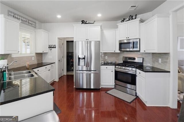 304 Warm Winds Trail, Canton, GA 30114