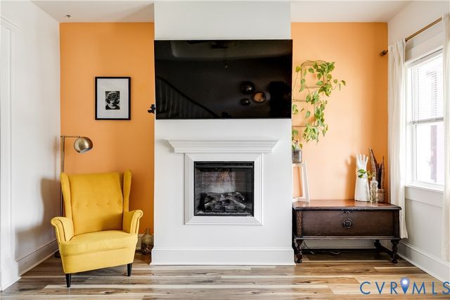 1109 N 20th St, Richmond, VA 23223