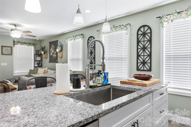 13 Trade Street, Arden, NC 28704