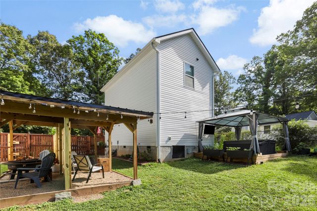 13 Trade Street, Arden, NC 28704