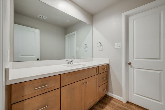 211 Park Place Circle D, Waller, TX 77484
