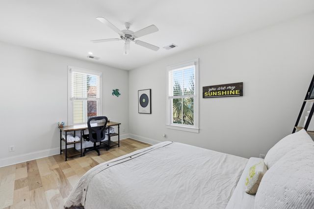 44 Dereef Court, Charleston, SC 29403