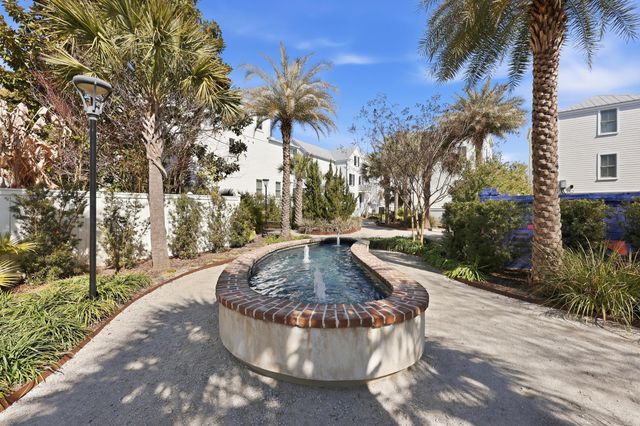 44 Dereef Court, Charleston, SC 29403