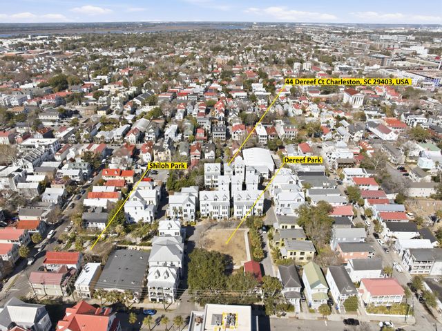 44 Dereef Court, Charleston, SC 29403