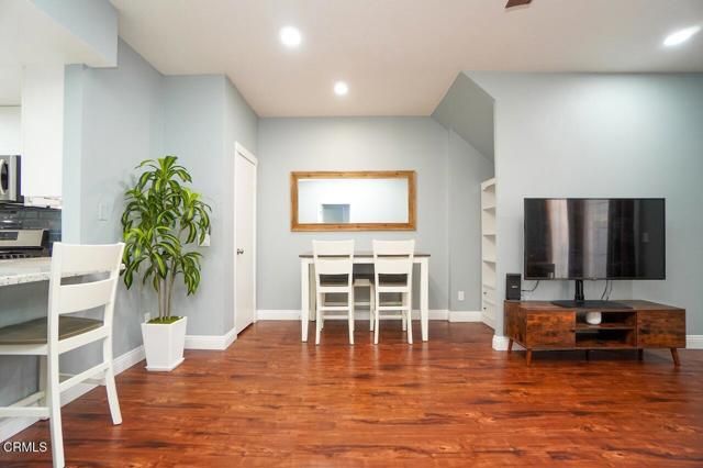 2005 Blackberry Circle, Oxnard, CA 93036