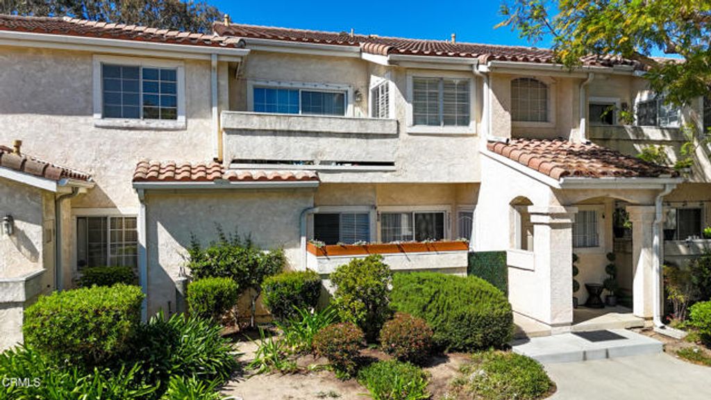 2005 Blackberry Circle, Oxnard, CA 93036