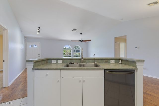 13390 Almond DR, Fort Myers, FL 33908